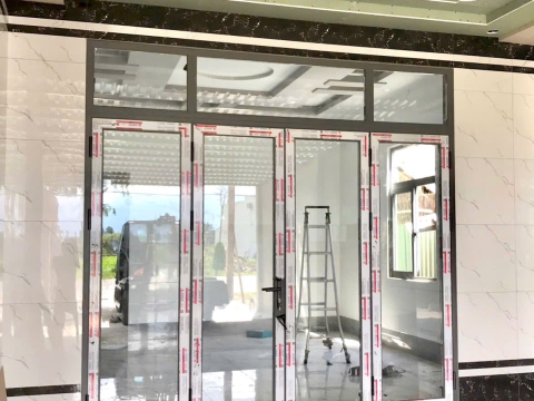 Thi Công Cửa Nhôm Tại Huyện Hóc Môn 